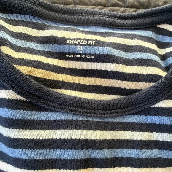 Lands' End women’s set of two XL Multicolor Striped Tees - Picture 4 of 9